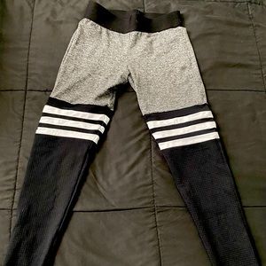 Bombshell Leggings